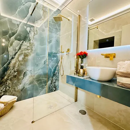 Trevi Fountain Elegant Apartment Rome Exterior photo
