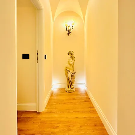 Trevi Fountain Elegant Apartment Rome Exterior photo